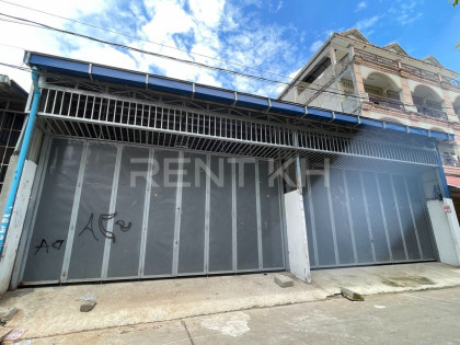 Warehouse For Rent Near Heng Ly Market Warehouse in Phnom Penh Capital