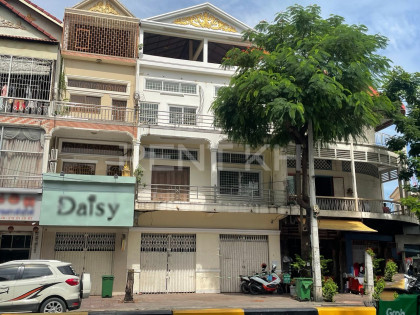 Flat for Rent at Khan Toul Kouk Flat in Phnom Penh Capital