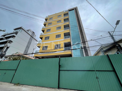 Building For Rent Chamroeun Phal Market Building in Phnom Penh Capital