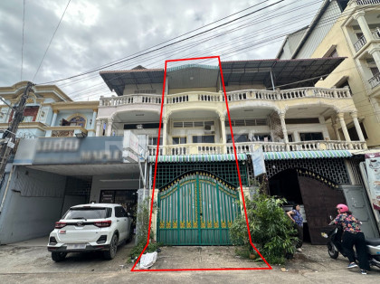 Shophouse for Rent near IFL, Toul Kork Flat in Phnom Penh Capital
