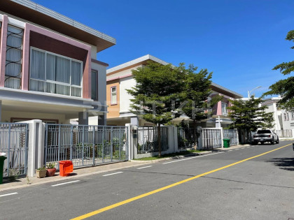 Link Villa for Rent at Borey Orkide Chrouy Changvar (St 6A) Villa in Phnom Penh Capital