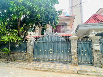 Single Villa for Rent at Borey Sopheak Mongkul Villa in Phnom Penh Capital