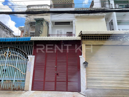 Flat for Rent at Khan Chamkar Mon Flat in Phnom Penh Capital