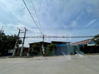 Warehouse for Rent at Sangkat kouk Khleang Warehouse in Phnom Penh Capital