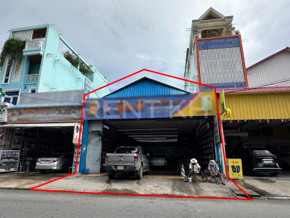 Shophouse for Rent at Toul kork Warehouse in Phnom Penh Capital