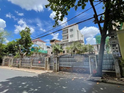 Warehouse for Rent at Khan Chamkar Mon Warehouse in Phnom Penh Capital