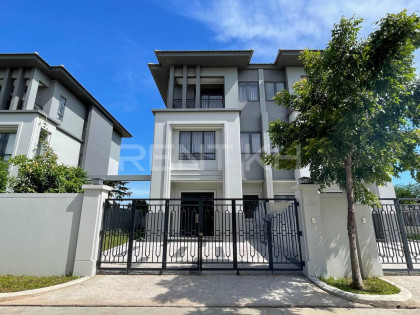 Twin Villa for Rent at Borey Chip Mong Land Grand Phnom Penh City Villa in Phnom Penh Capital