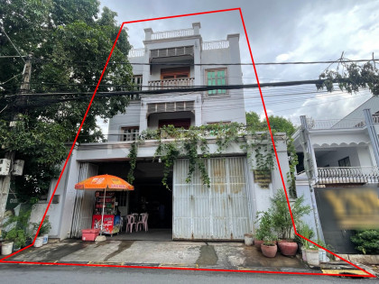 Shop House for Rent at Toul Kouk Flat in Phnom Penh Capital