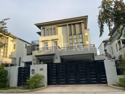 Single Villa for Rent at Borey Chip Mong Land 598 Villa in Phnom Penh Capital