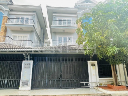 Twin Villa for Rent in Borey Vimean Phnom Penh Villa in Phnom Penh Capital