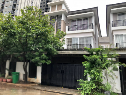 Villa Twin for Rent in Borey Peng Huoth The Star Emerald Villa in Phnom Penh Capital