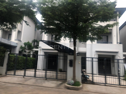 Twin Villa for Rent at Borey Chip Mong Park Land 598 Villa in Phnom Penh Capital