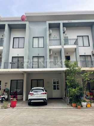 Link Villa for Rent at Borey Arata Sen Sok Villa in Phnom Penh Capital
