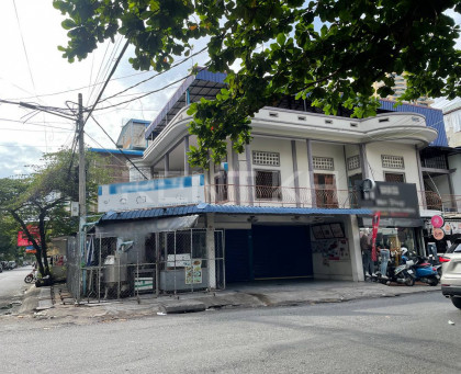 Shophouse for Rent near Moha Montrei Pagoda, BKK2 Flat in Phnom Penh Capital