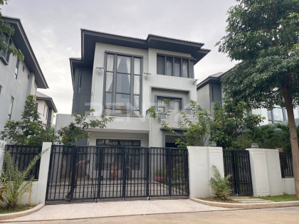 Single Villa for Rent at Borey Chip Mong Land 598 Villa in Phnom Penh Capital