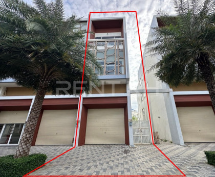 Shophouse at Borey Borey Orkide Flat in Phnom Penh Capital