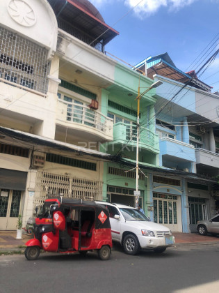 Flat for Rent at Khan Chamkar Morn Flat in Phnom Penh Capital
