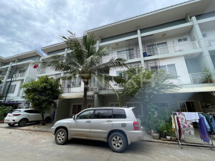Villa Link House for Rent in Borey Vimean Phnom Penh Villa in Phnom Penh Capital