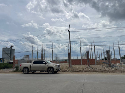 Warehouse For Rent at Khan Sen Sok Warehouse in Phnom Penh Capital