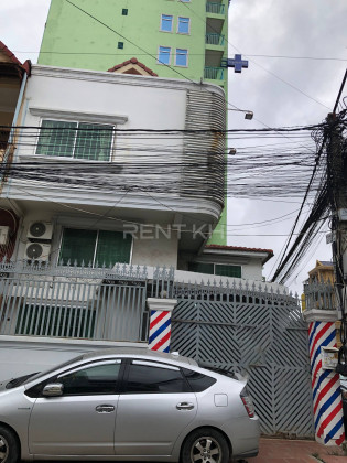 Flat for Rent at Khan Chamkar Mon Flat in Phnom Penh Capital