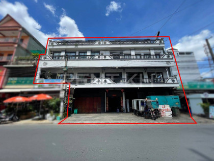 Shop for Rent Near Toul TumPung Market Flat in Phnom Penh Capital