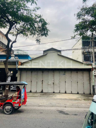 Warehouse for Rent at Boeng Tompun Warehouse in Phnom Penh Capital