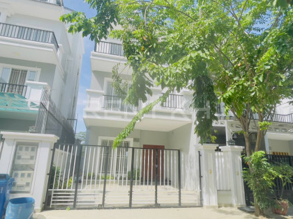 Twin Villa for Rent at Borey Phnom Penh Thmey Villa in Phnom Penh Capital