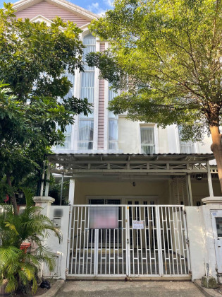 Link House For Rent at Borey Chip Mong Sen Sok Villa in Phnom Penh Capital