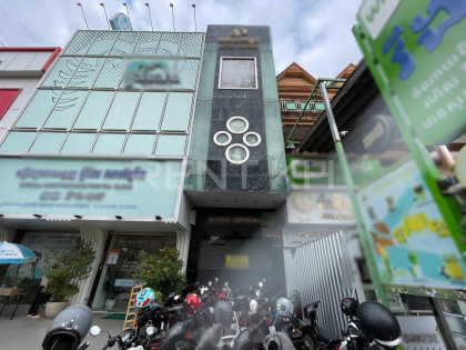 Shophouse for Rent at The University of Cambodia Flat in Phnom Penh Capital