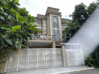 Single Villa for Rent at Borey Orkidē The Grand Villa in Phnom Penh Capital