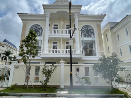 Single Villa for Rent at Borey Blue Diamond 6A Villa in Phnom Penh Capital