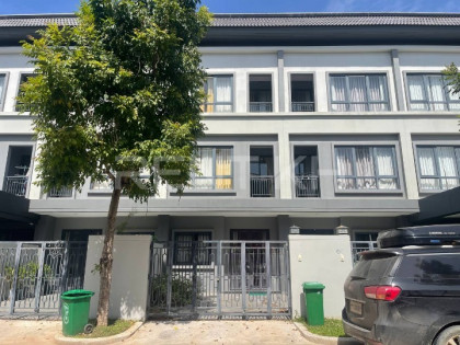 Link Houes for Rent at Borey Chip Mong Grand Villa in Phnom Penh Capital