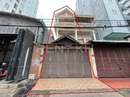 House for Rent Near Toul TumPung Market Flat in Phnom Penh Capital