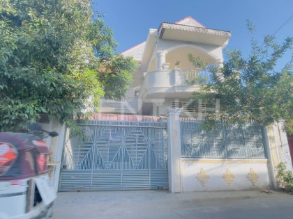 Single Villa for Rent at Sen Sok Villa in Phnom Penh Capital