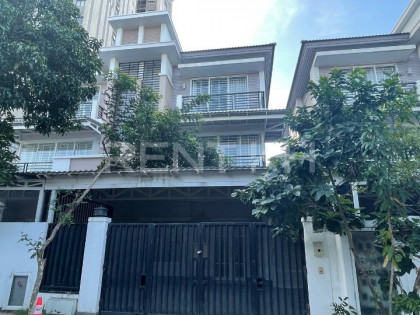 Twin Villa at Borey Peng Huoth The Star quarteria Villa in Phnom Penh Capital