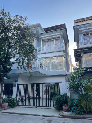 Twin Villa for Rent at Borey Peng Houth The Star Premier Villa in Phnom Penh Capital