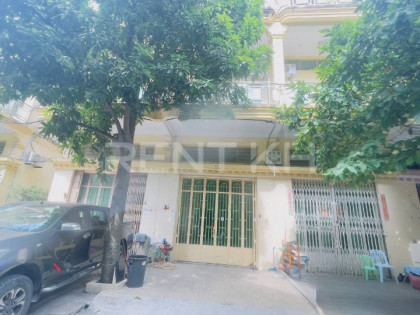 Flat for Rent at Borey Peng Huoth Phumin Flat in Phnom Penh Capital