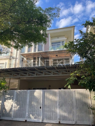 Twin Villa  For Rent at Borey Chip Mong Sen Sok Villa in Phnom Penh Capital