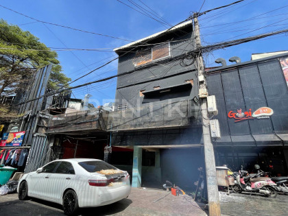 Shop House for Rent at Near School IFL Flat in Phnom Penh Capital