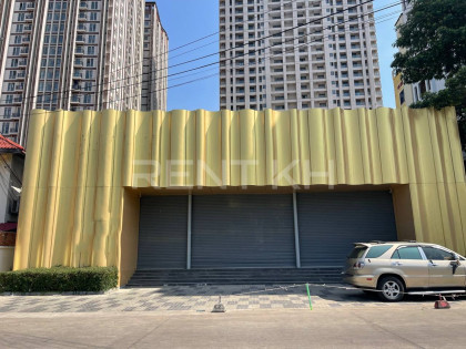 Shop House for Rent at Toul Kouk Flat in Phnom Penh Capital