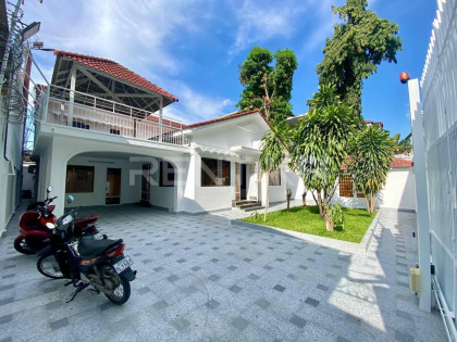 House for Rent at  Sangkat BKK1 Villa in Phnom Penh Capital