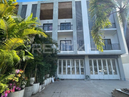 Link Villa for Rent at Borey Arata Villa in Phnom Penh Capital