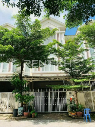 Link House for Rent at Borey Chip Mong Sensok Villa in Phnom Penh Capital