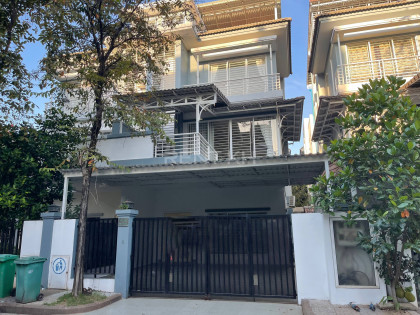 Twin Villa for Rent at Borey Peng Houth The Star Premier Villa in Phnom Penh Capital