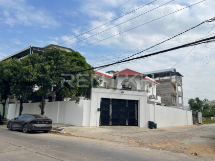Villa For Rent at Khan Sensok Villa in Phnom Penh Capital