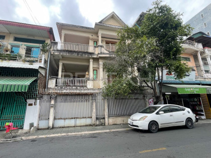 Shop House for Rent at Toul Kouk Flat in Phnom Penh Capital