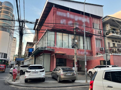Corner Shop for Rent Near Independence Monument Flat in Phnom Penh Capital