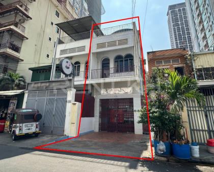 Shophouse for Rent at  BKK1 Flat in Phnom Penh Capital