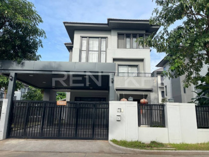 Villa Queen-A for Rent at Borey Chip Mong Land, ParkLand 598 Villa in Phnom Penh Capital