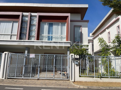 Link house  for rent  at Borey Orkide 6A Villa in Phnom Penh Capital